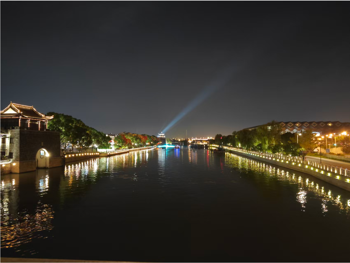 在平门桥上拍的